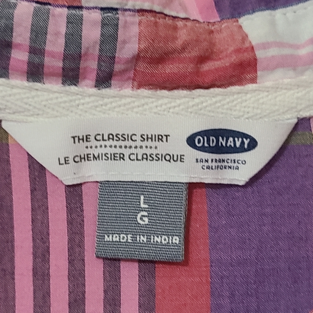 Old Navy The Classic Shirt - Picture 2 of 6